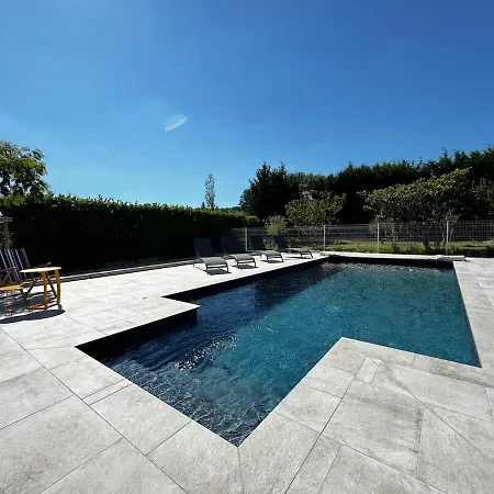 Rochevida - Piscine - Clim - Bbq - Petanque Rochefort-du-Gard